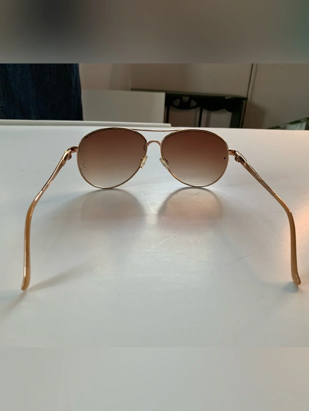 Aviator Sunglasses with Brown Gradient Lenses